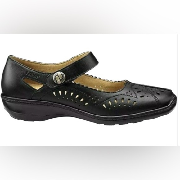 NWOT Hotter Madeln England Chile women’s 7 black leather Mary Jane shoes - Picture 2 of 6